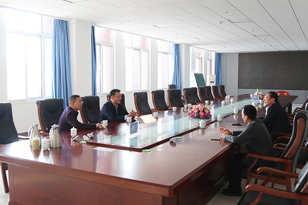 Warmly Welcome Shandong Dacheng Group Chairman Zhang Mingwu To Visit China Coal Group For Inspection